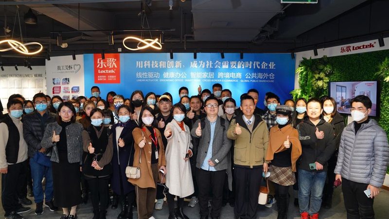 功能性：模板的功能性是保证独立站运营顺畅的基础。在挑选模板时，要考虑以下功能：
